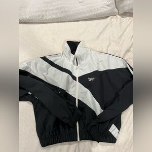 windbreaker